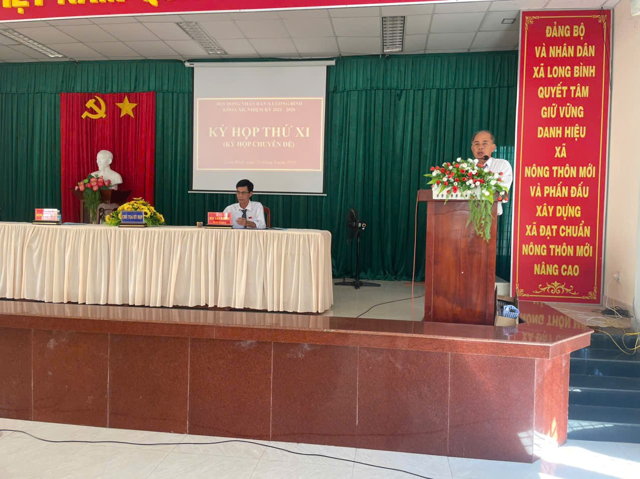 Xã Long Bình: Hội đồng nhân dân xã Long Bình khóa XII tổ chức kỳ họp thứ 11 (kỳ họp chuyên đề)